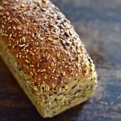 CHLEB JESIENNY; waga 400 g; chleb mieszany produkowany z mąki pszennej i żytniej. Zawiera gluten